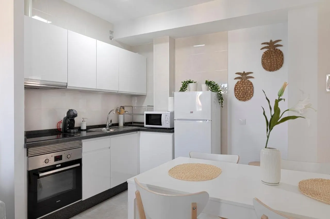 Homeabout Juan De Austria Apartments Malaga