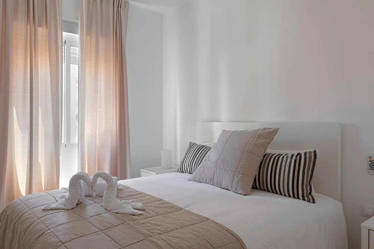 Homeabout Juan De Austria Apartments Malaga
